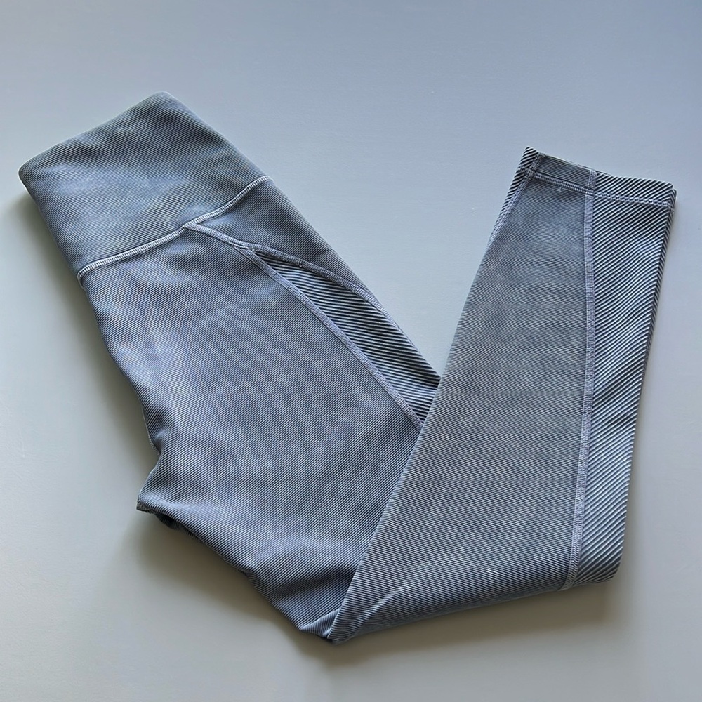 Lululemon Wunder Under Pant *Denim Color Light Grey Size 4 XS